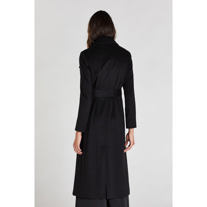 Black “ESSENTIAL” coat