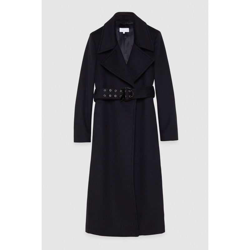 Black “ESSENTIAL” coat